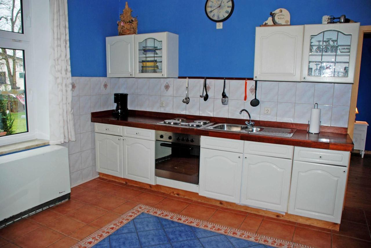 Ferienwohnungen Im Gutshaus Gnies Ngoại thất bức ảnh